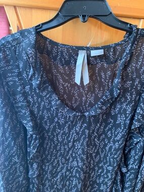 Penningtons Black and White Patterned Ruffle Blouse